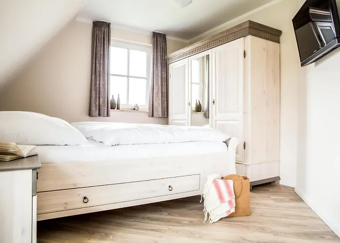 Schilfrohrsaenger 30 *